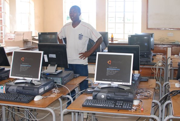 Tehnicians from NICE